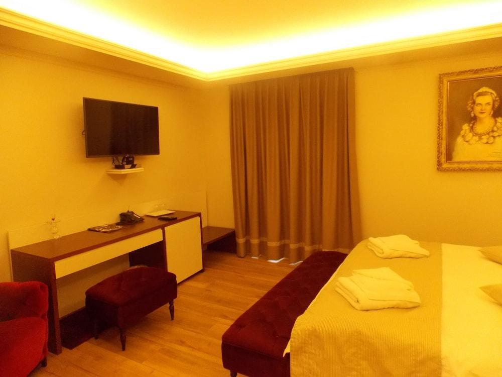 Hotel Queen Selita Kültér fotó