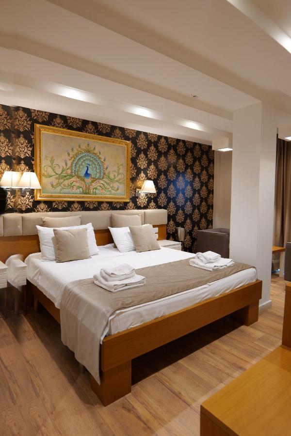 Hotel Queen Selita Kültér fotó