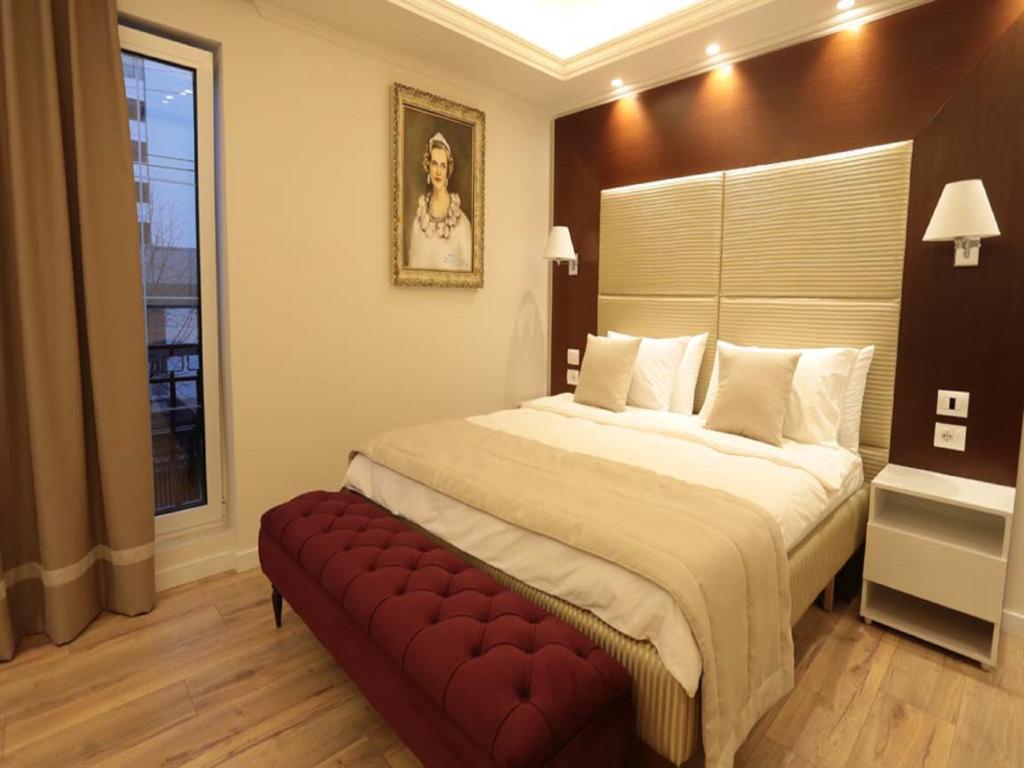 Hotel Queen Selita Kültér fotó