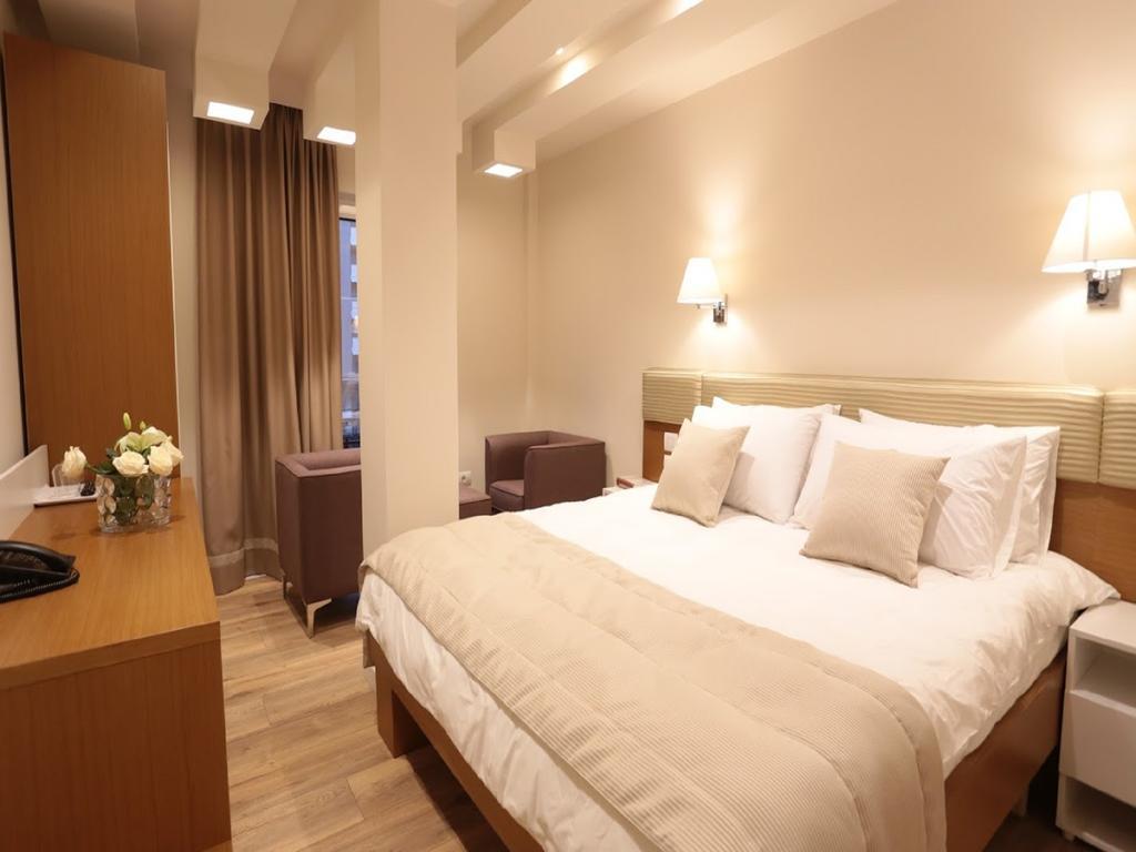 Hotel Queen Selita Kültér fotó